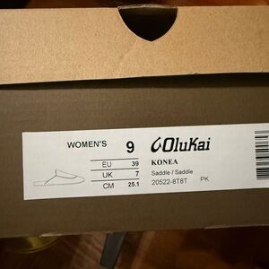 Nib OluKai shoes